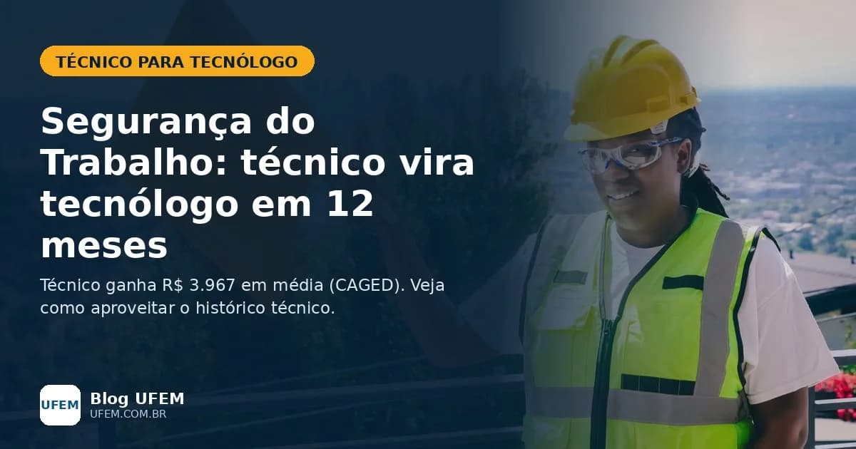 Profissional de segurança do trabalho com capacete, óculos de proteção e colete de alta visibilidade sinalizando com bandeira em área de obra