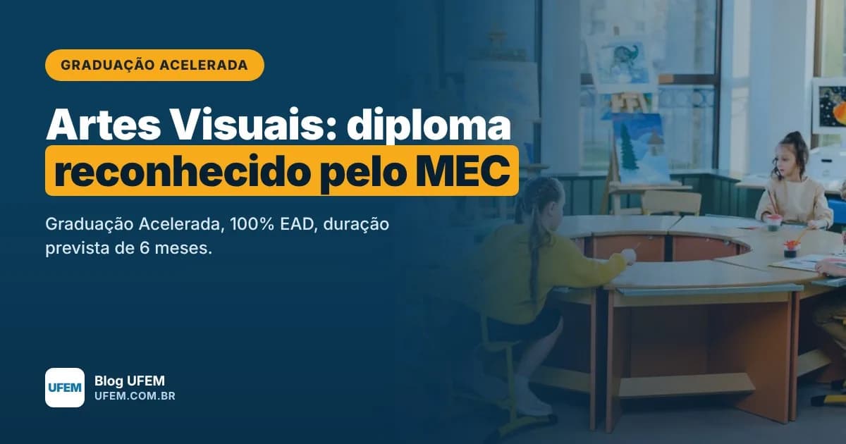 Graduação Acelerada em Artes Visuais: sala de aula de artes com crianças pintando